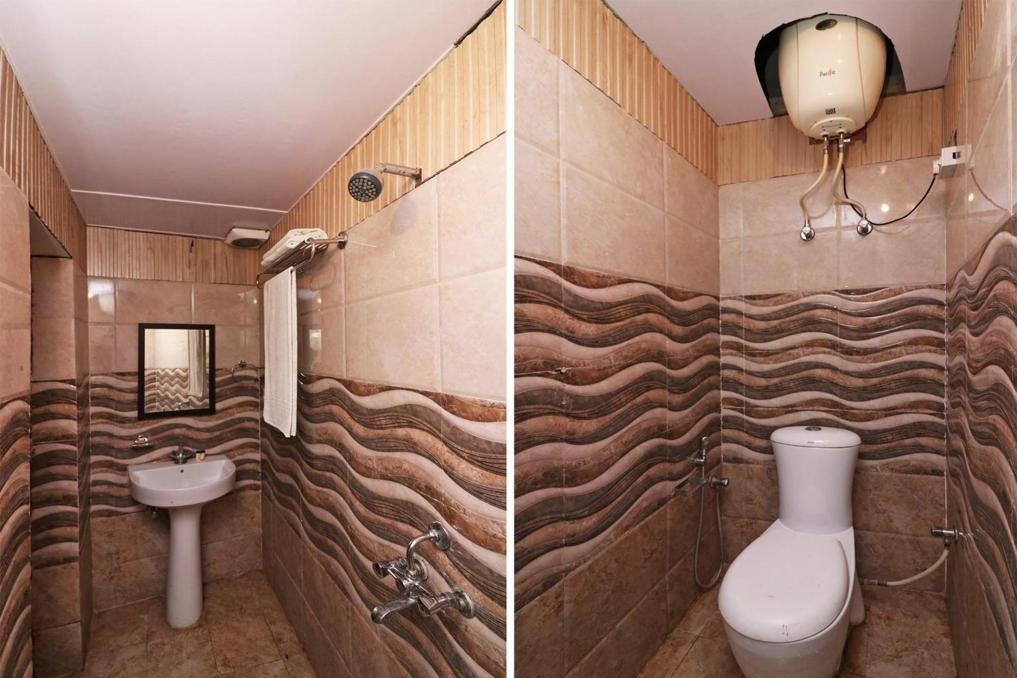 Flagship Dolphin Hotel Barasat Екстер'єр фото